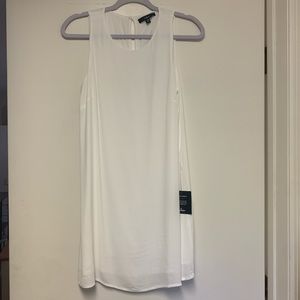 Lulu’s white shift dress